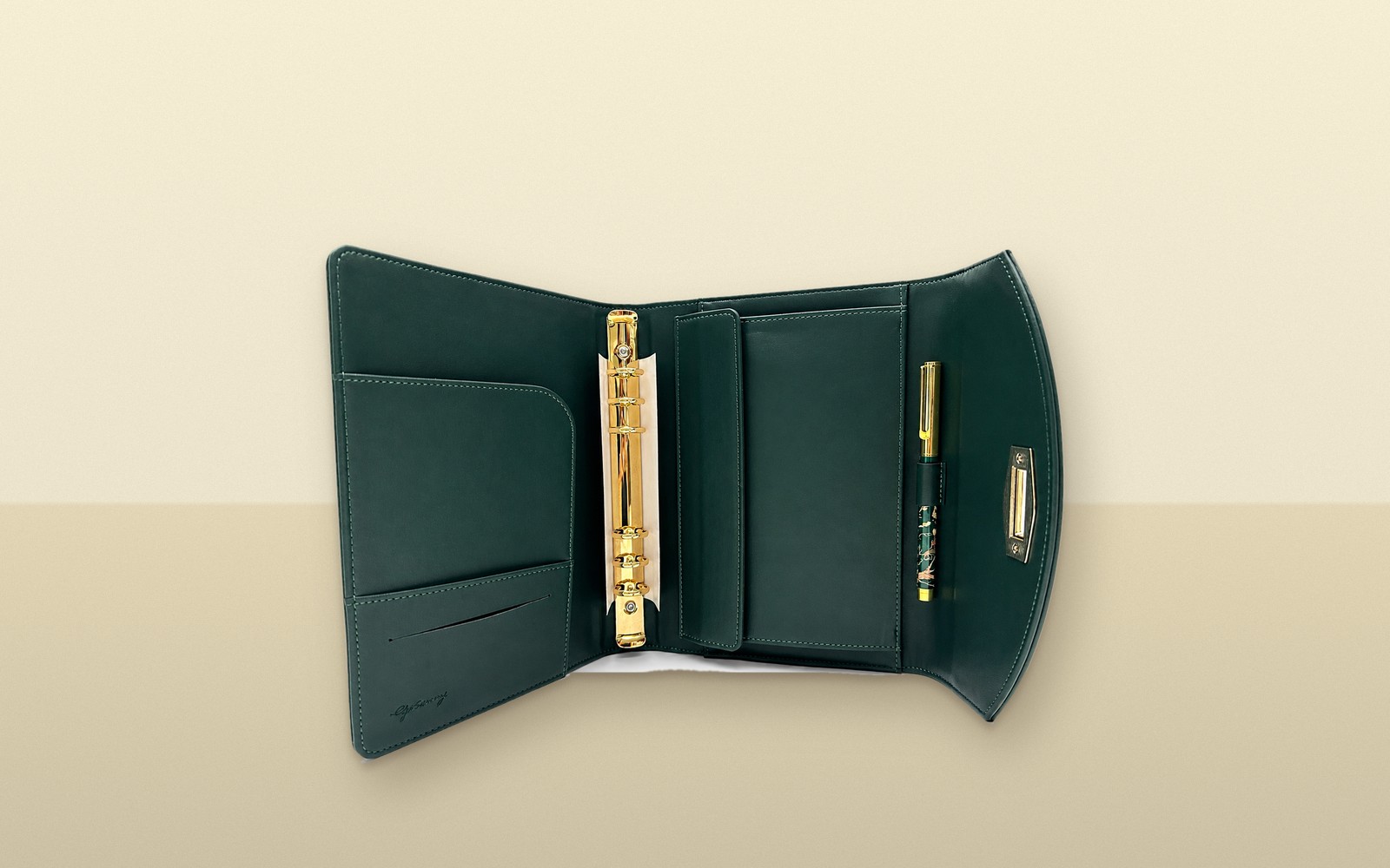 Open green EGOSUNNY Terence planner on a soft yellow background